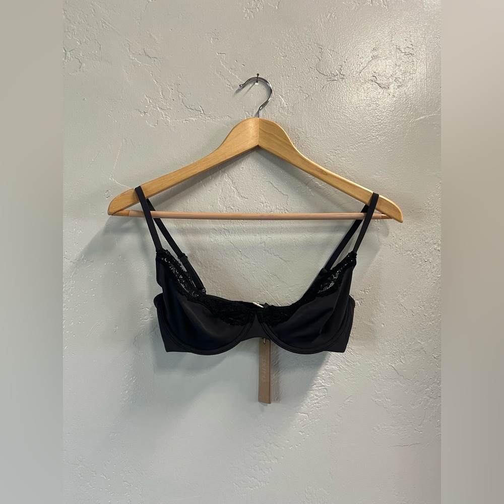 SKIMS Fits Everybody Lace Unlined Demi Bra 30B 34D 36DDDD NWT Onyx Color